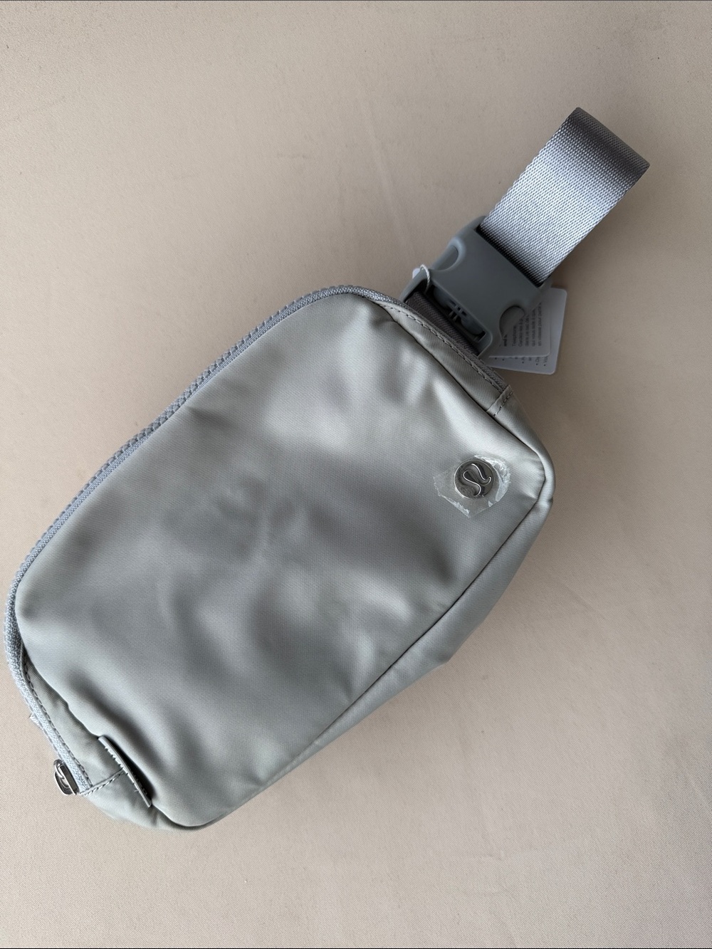 lululemon Everywhere Belt Bag Light Gray Sling Bag with Adjustable Strap